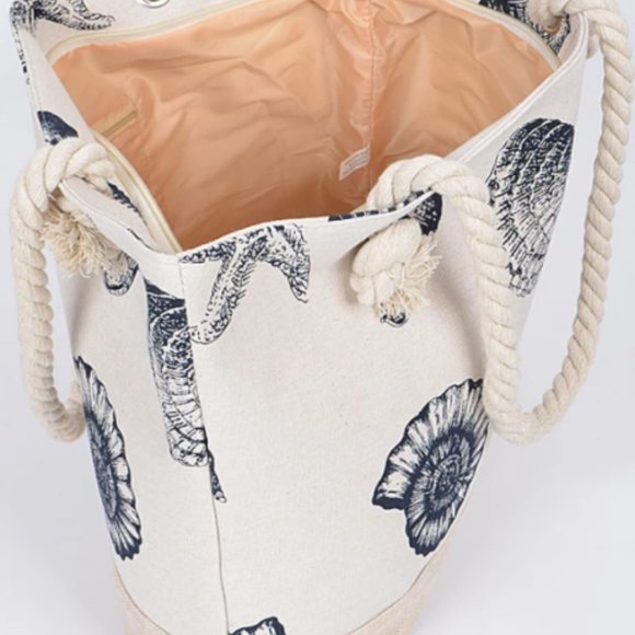 Ivory Sea Shell Tote - Picture 2 of 2